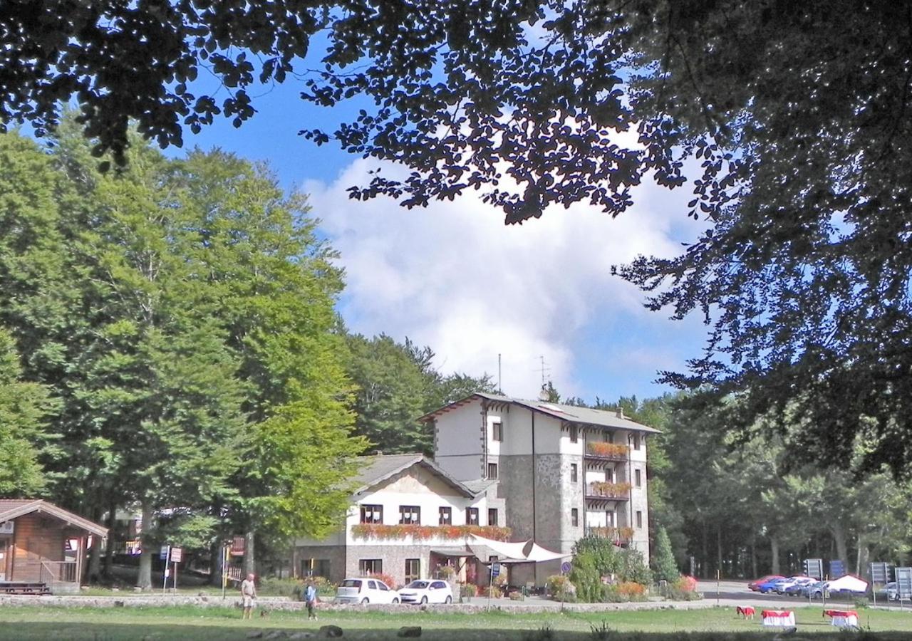 Albergo Le Macinaie - Monte Amiata Кастель-дель-П'яно Екстер'єр фото