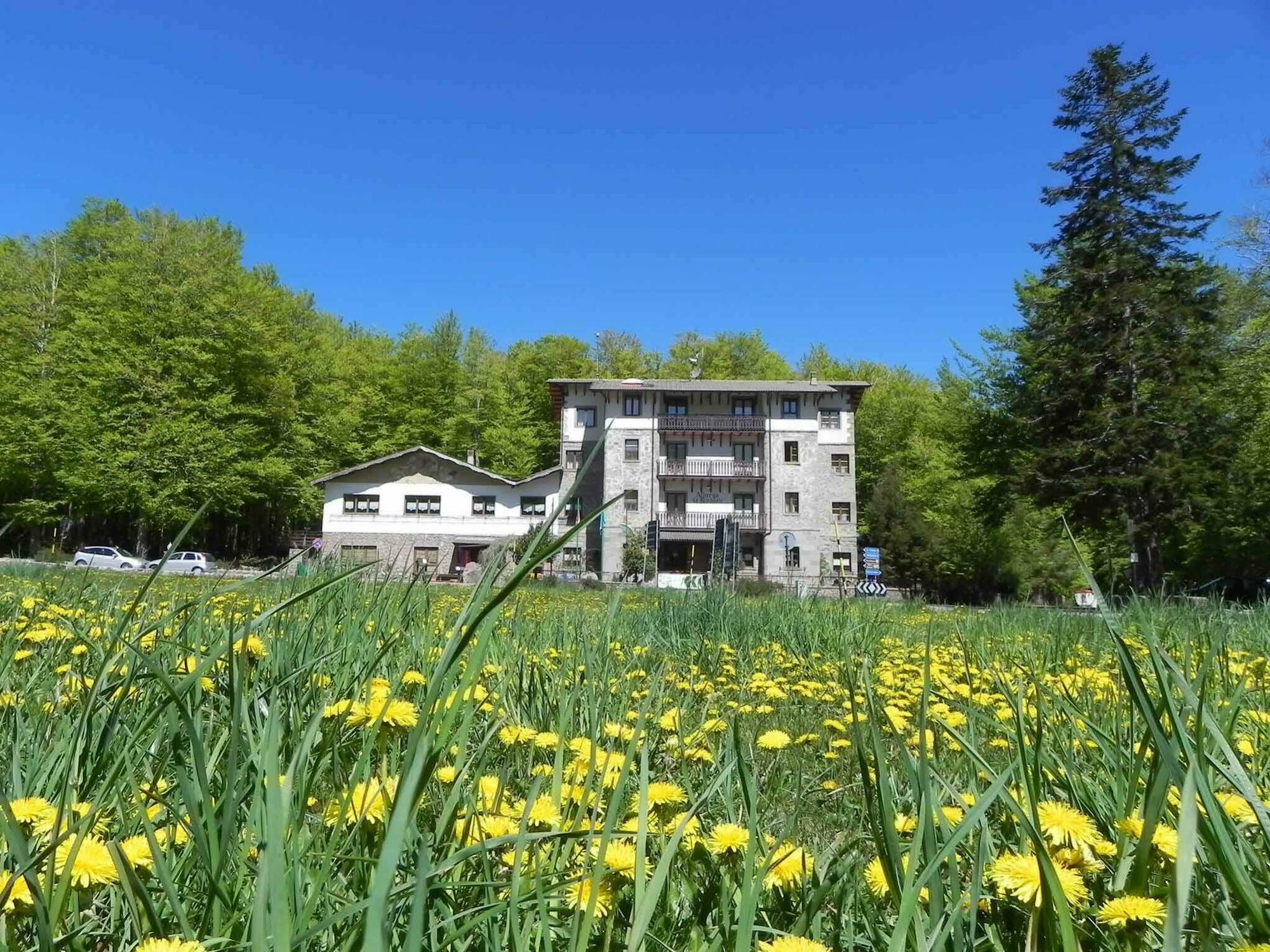 Albergo Le Macinaie - Monte Amiata Кастель-дель-П'яно Екстер'єр фото
